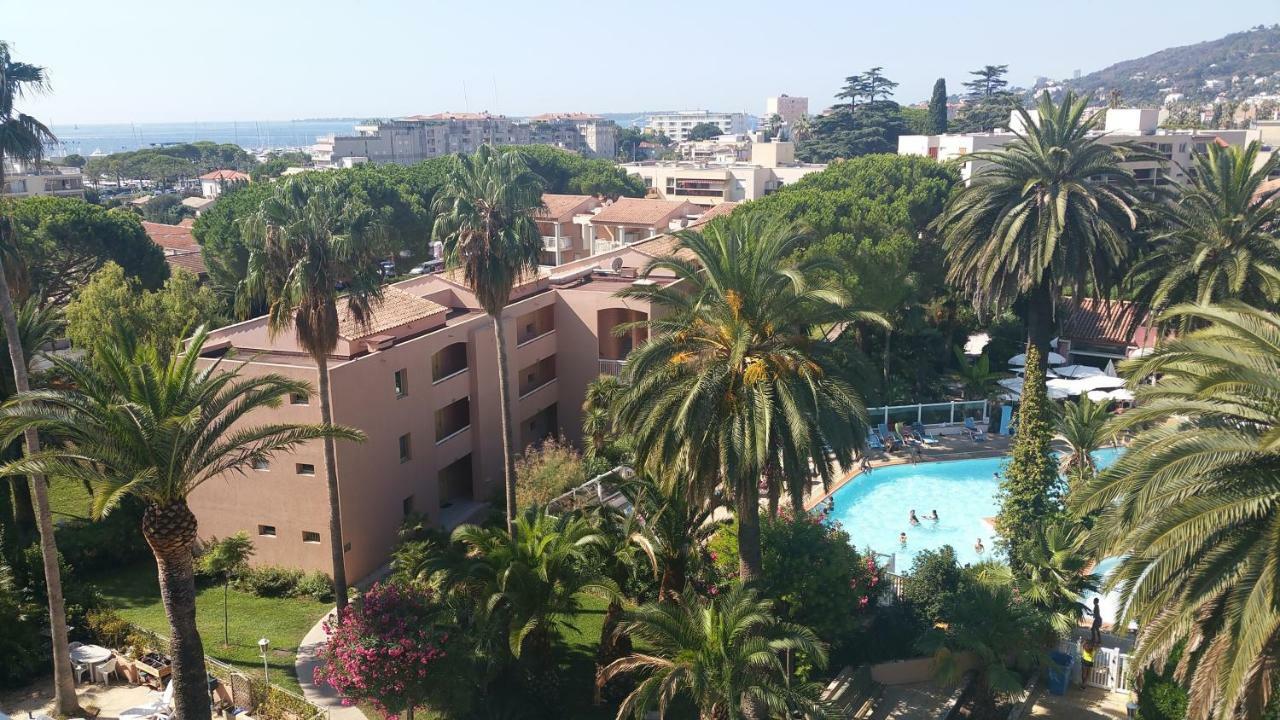 Appartement T2 de standing au pied des plages Golfe-Juan Extérieur photo